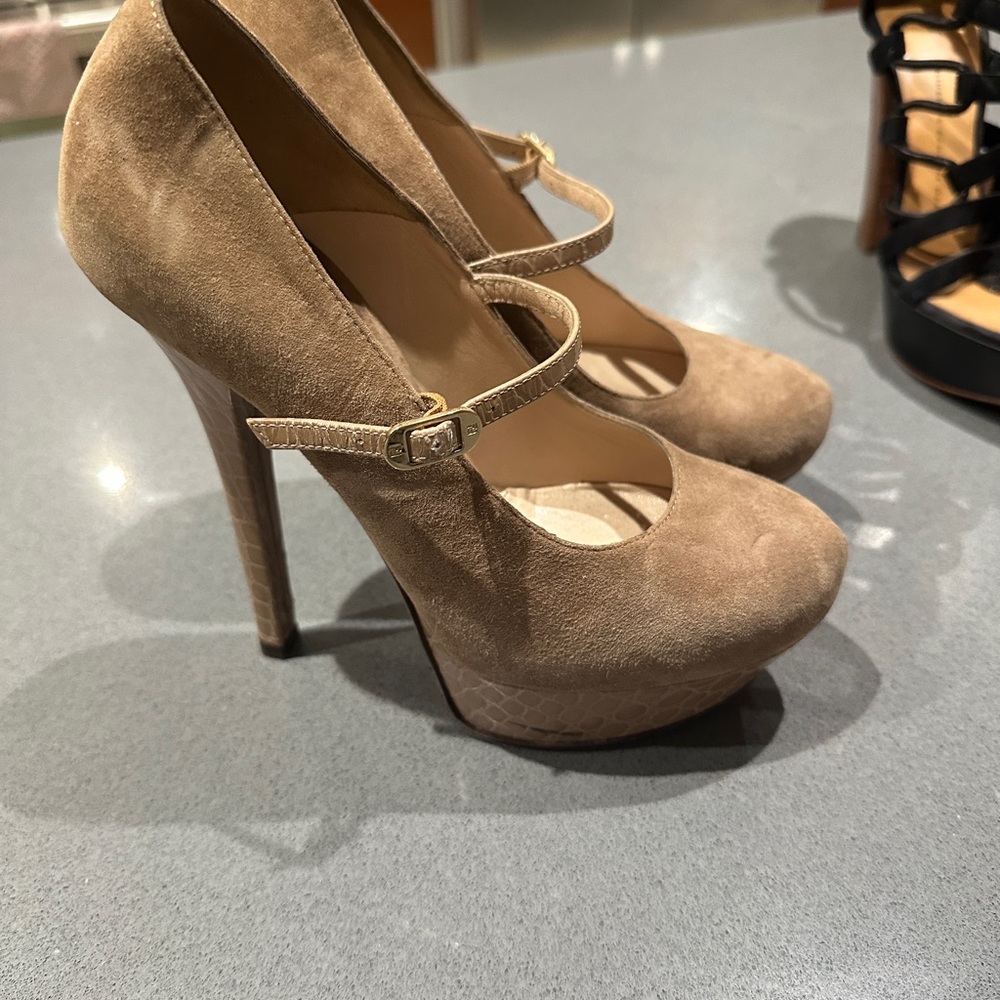 Fendi Tan Suede Heels with Strap